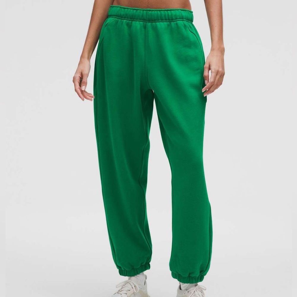 lululemon athletica Green Sweatpants